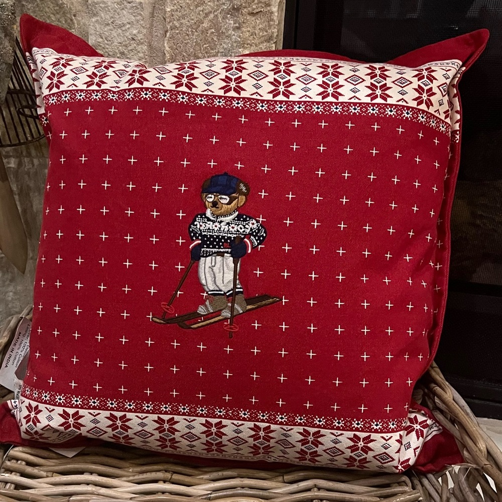 NWT- BEAUTIFUL POLO RALPH LAUREN CHRISTMAS SKI POLO BEAR PILLOW -20”x 20”